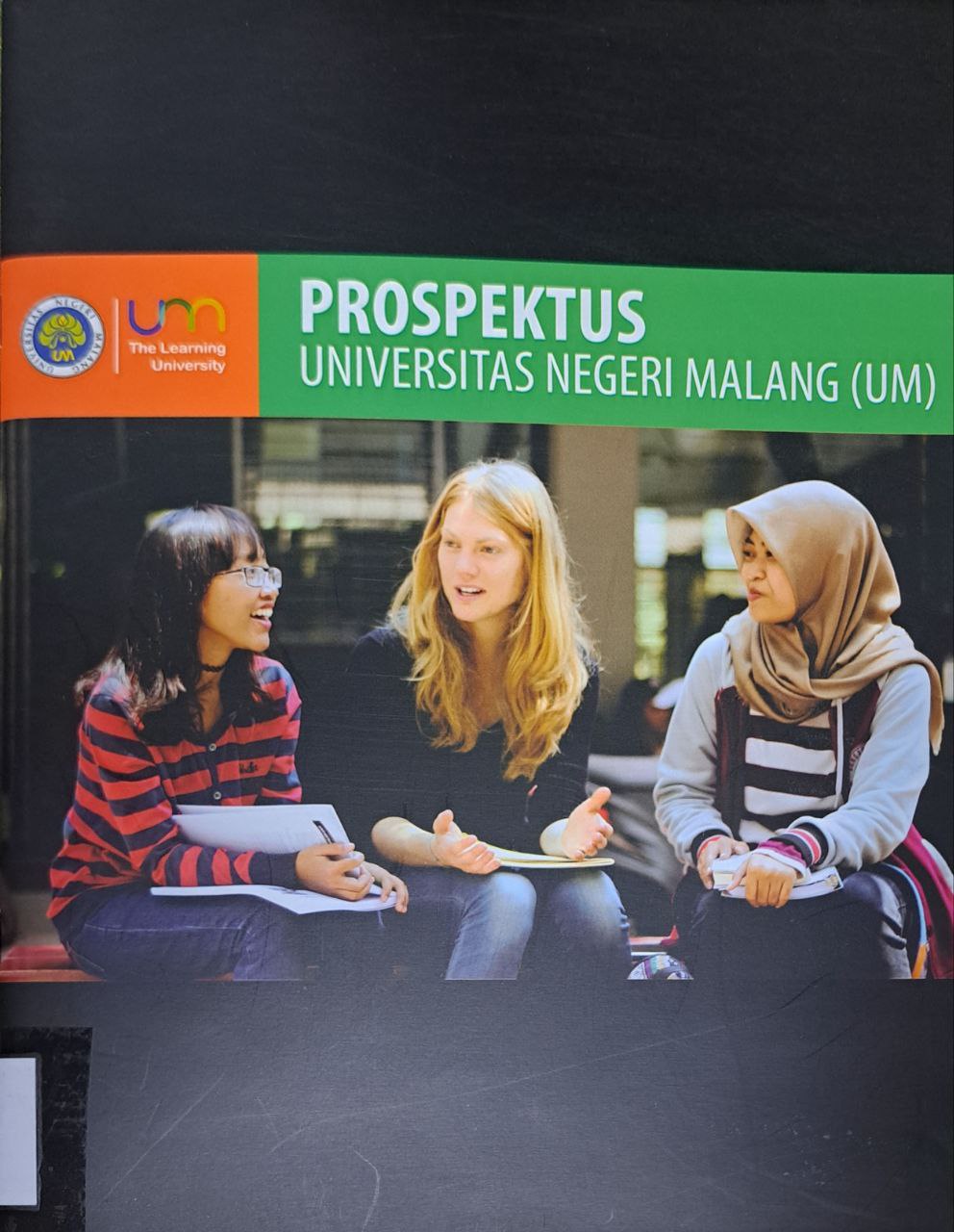 Cover image for Prospektus Universiti Negeri Malang (UM) bibliographic