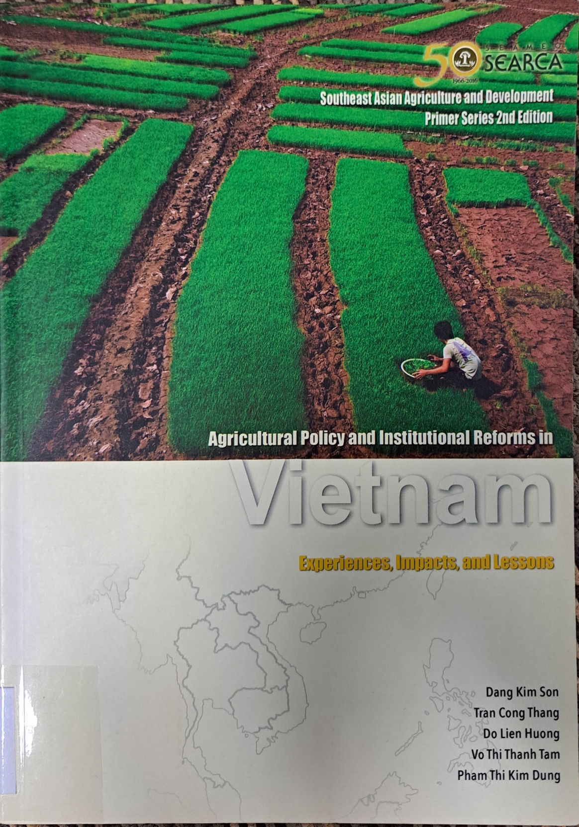 Cover image for Agricultural policy and institutional reforms in the Vietnam : experiences, impacts, and lessons bibliographic