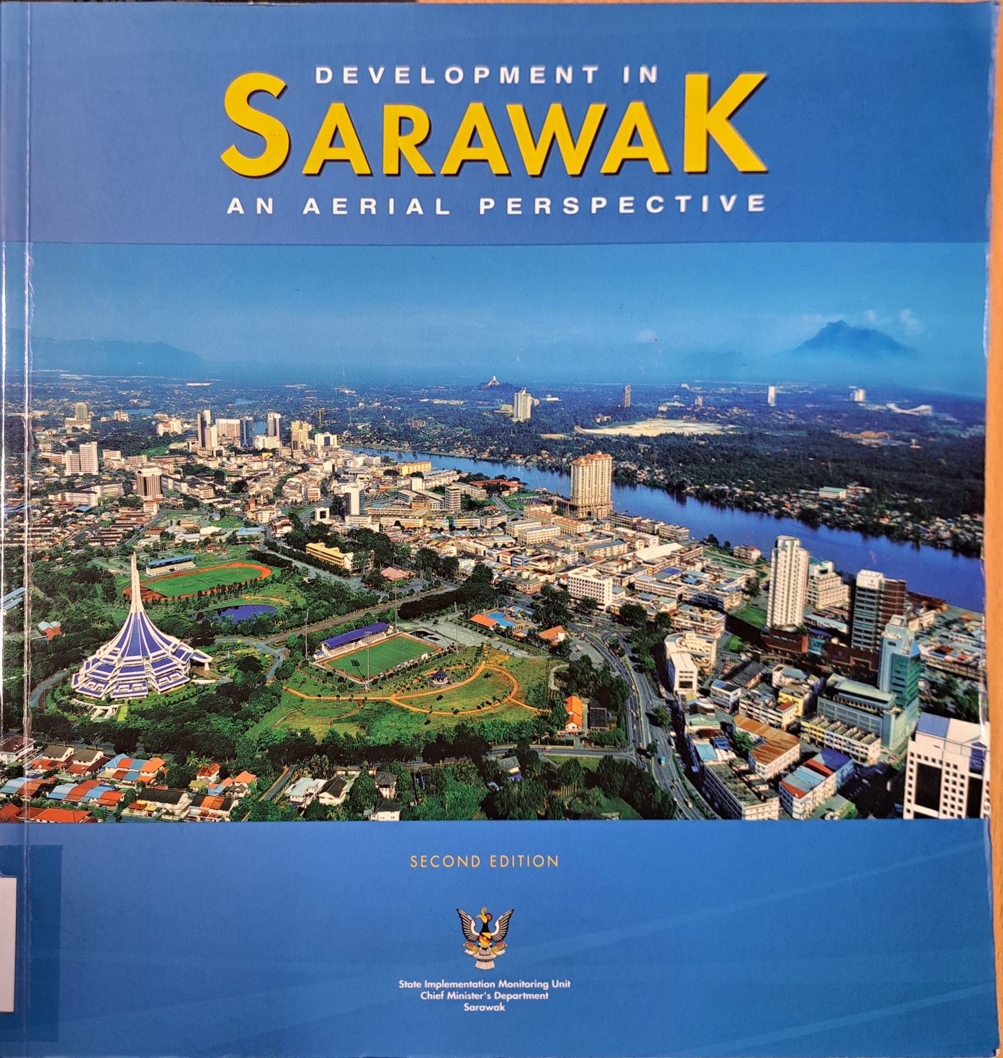 Cover image for Development In Sarwak : An Aerial Perspective bibliographic